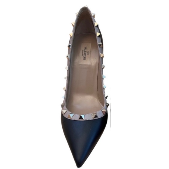 LIKE NEW Valentino Garavani Rockstud Black/Poudre/Nude Heels Sz 8/38 - Picture 12 of 13